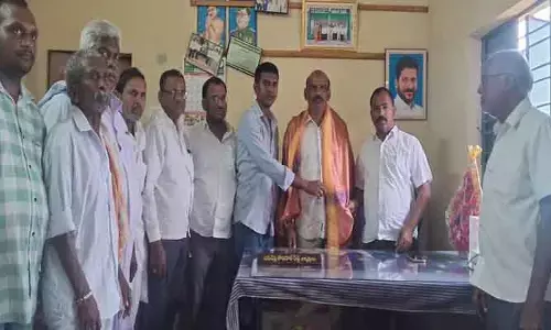 ​హుజూరాబాద్ సింగిల్ విండో చైర్మన్‌గా కొండల్ రెడ్డి బాధ్యతల స్వీకరణ