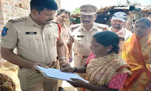 పోలీసుల అదుపులో త‌ల్లిని హ‌త‌మార్చిన హంత‌కుడు