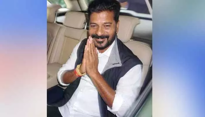రేపు ఢిల్లీకి సీఎం రేవంత్ ఢిల్లీ! పర్యటన వెనుక అసలు ప్లాన్ ఇదేనా? రేపు ఢిల్లీకి సీఎం రేవంత్ ఢిల్లీ! పర్యటన వెనుక అసలు ప్లాన్ ఇదేనా?