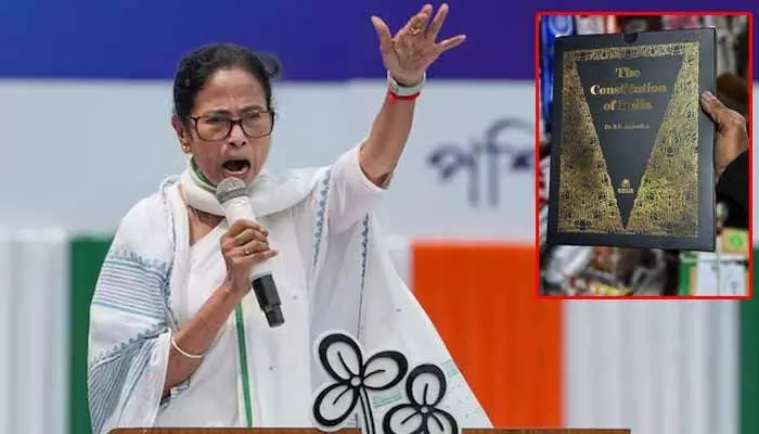 రాజీనామాకు మమత ససేమీరా.. మరి రాజ్యాంగం ఏం చెబుతోంది? రాజీనామాకు మమత ససేమీరా.. మరి రాజ్యాంగం ఏం చెబుతోంది?