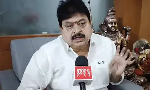 మమతా బెనర్జీ రాజ్యాంగాన్ని ధిక్కరిస్తున్నారు: రామచందర్ రావు
