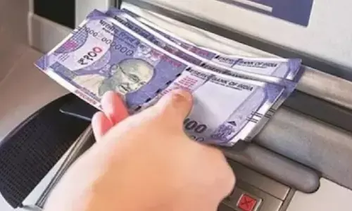 Cash: క్యాష్ ఈజ్ కింగ్