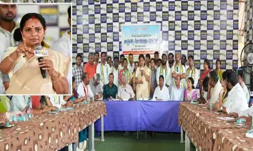 మాట తప్పితే రాళ్లతో కొట్టండి : టీఆర్ఎస్ చీఫ్ కల్వకుంట్ల కవిత