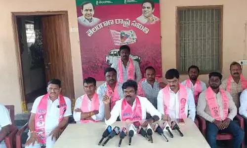 బండి సంజయ్ వ్యాఖ్యలు వెనక్కి తీసుకోవాలి :  మాజీ ఎమ్మెల్యే  ర‌స‌మ‌యి బాల‌కిష‌న్