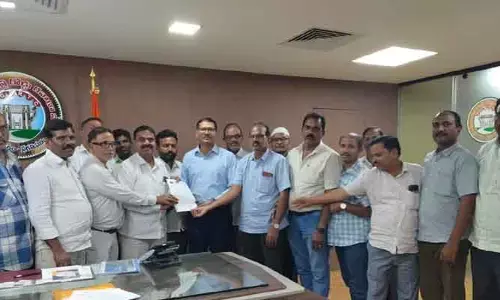 ఆర్టీసీని త్వరగా ప్రభుత్వంలో విలీనం చేయాలి