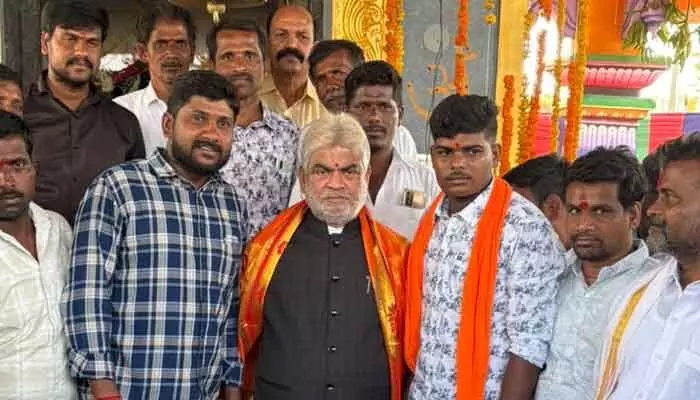 మారుమూల గ్రామాల్లో ప్రతి ఒక్కరు దైవ చింతనలో భాగస్వాములు కావాలి మారుమూల గ్రామాల్లో ప్రతి ఒక్కరు దైవ చింతనలో భాగస్వాములు కావాలి