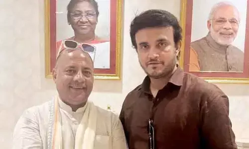 బెంగాల్ పాలిటిక్స్‌లోకి ‘దాదా’ ఎంట్రీ? బీజేపీ నేతతో సౌరవ్ గంగూలీ భేటీ