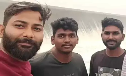హల్దీ వాగులో మునిగి ముగ్గురు యువకులు మృతి
