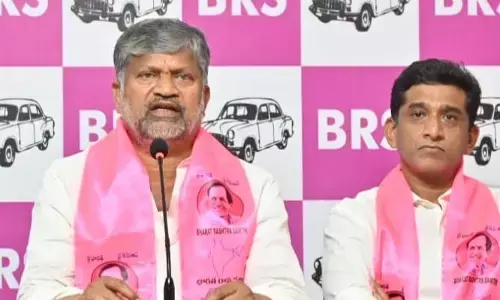 స్వయంగా బండి సంజయే వారిని పోలీసులను అప్పగించాలి: ఎల్.రమణ