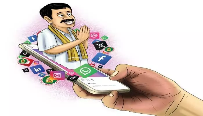 ఎన్నికల్లో సోషల్ మీడియా యుగం ప్రారంభం.. అప్డేట్ కాని పార్టీలు.. ఔటే! ఎన్నికల్లో సోషల్ మీడియా యుగం ప్రారంభం.. అప్డేట్ కాని పార్టీలు.. ఔటే!