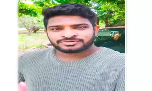 హాస్పిట‌ల్ లో డ‌బ్బులు ఇచ్చేందుకు వెళ్తూ అనంత లోకాల‌కు