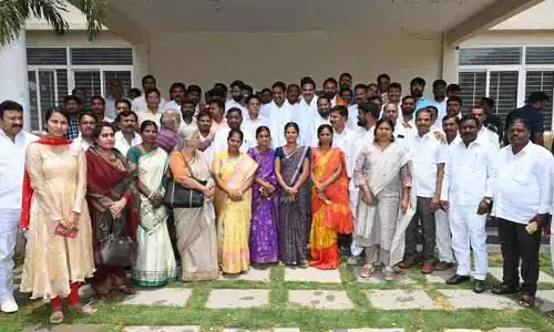 గ్రామీణ ప్రాంతాల్లోనూ నగర స్థాయి విద్య