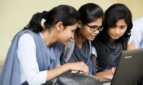 ఏపీ ఈసెట్‌ ఫలితాలు విడుదల: వాట్సాప్‌లోనూ ర్యాంకు కార్డులు