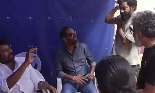 పెద్ది షూటింగ్ సెట్‌లోకి మెగాస్టార్.. సినిమా రన్ టైమ్ అప్డేట్ వైరల్