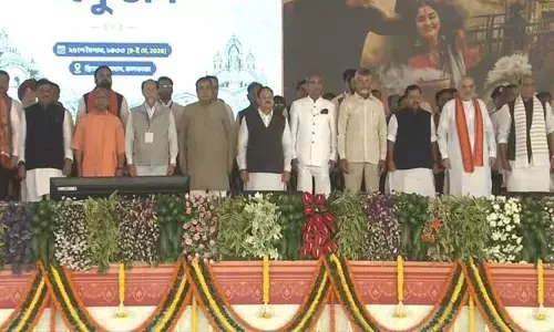 బెంగాల్ సీఎంగా సువేందు అధికారి.. ప్రమాణాస్వీకారానికి హాజరైన ఏపీ సీఎం