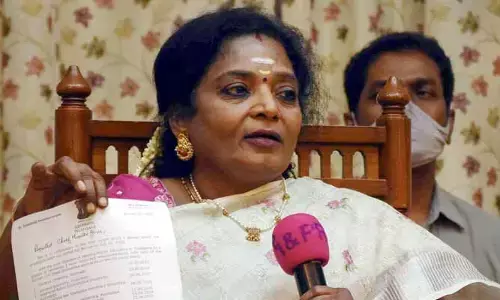 తమిళనాడు రాజకీయ సంక్షోభం.. గవర్నర్ నిర్ణయం సరైనదే: తమిళిసై సౌందరరాజన్