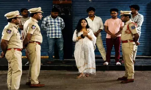 అర్ధరాత్రి స్టింగ్ ఆపరేషన్.. మహిళల భద్రతపై సమాజాన్ని ప్రశ్నించిన ఘటన