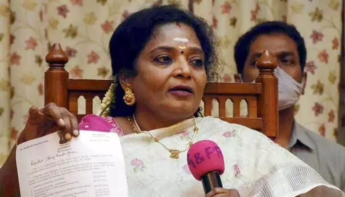 తమిళనాడు రాజకీయ సంక్షోభం.. గవర్నర్ నిర్ణయం సరైనదే: తమిళిసై సౌందరరాజన్ తమిళనాడు రాజకీయ సంక్షోభం.. గవర్నర్ నిర్ణయం సరైనదే: తమిళిసై సౌందరరాజన్