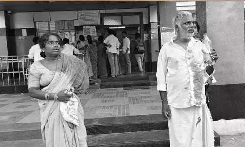 అత్తమామల పై అల్లుళ్ల హత్యాయత్నం