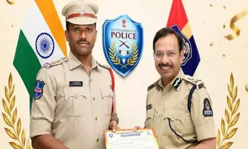 విధి నిర్వహణలో విశిష్ట సేవలకు గుర్తింపు