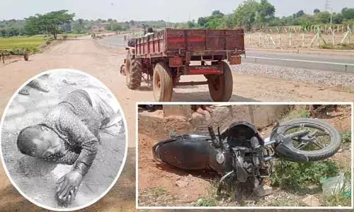 బైకును ఢీకొట్టిన ఇసుక ట్రాక్టర్.. వ్యక్తికి తీవ్ర గాయాలు