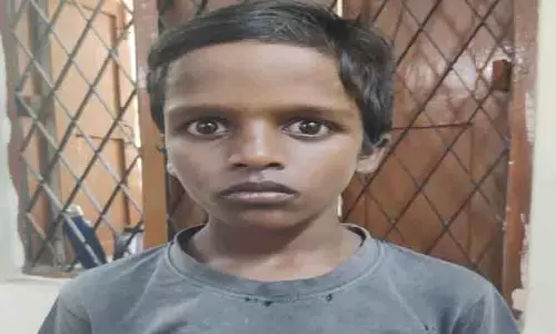 హ‌య‌త్ న‌గ‌ర్ పోలీస్ స్టేష‌న్ కి గుర్తు తెలియ‌ని బాలుడు