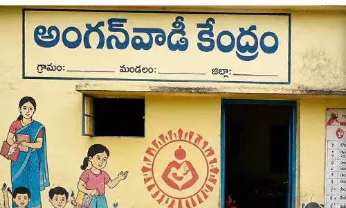 అంగన్‌వాడీలకు ‘డూప్లికేట్’ సెగ