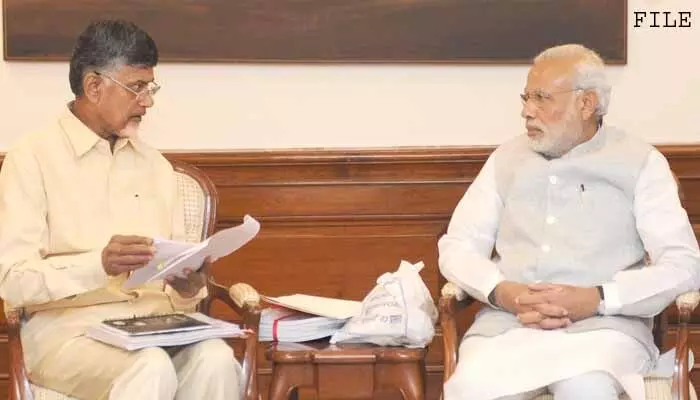 హైదరాబాద్కు ప్రధాని.. సీఎం చంద్రబాబు, పవన్ ఇళ్లకు వెళ్లనున్న మోదీ హైదరాబాద్కు ప్రధాని.. సీఎం చంద్రబాబు, పవన్ ఇళ్లకు వెళ్లనున్న మోదీ