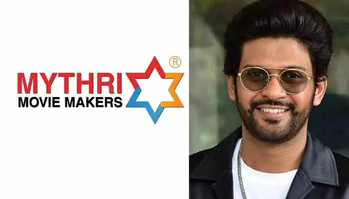మైత్రీ మూవీ మేకర్స్ నిర్మాణంలో నవీన్ పొలిశెట్టి.. బాక్సాఫీసు వద్ద నవ్వుల జాతర ఖాయమా? మైత్రీ మూవీ మేకర్స్ నిర్మాణంలో నవీన్ పొలిశెట్టి.. బాక్సాఫీసు వద్ద నవ్వుల జాతర ఖాయమా?