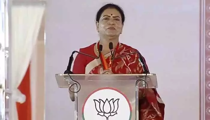 బీజేపీ నెక్ట్స్ టార్గెట్ తెలంగాణ రాష్ట్రమే.. ఎంపీ డీకే అరుణ బీజేపీ నెక్ట్స్ టార్గెట్ తెలంగాణ రాష్ట్రమే.. ఎంపీ డీకే అరుణ