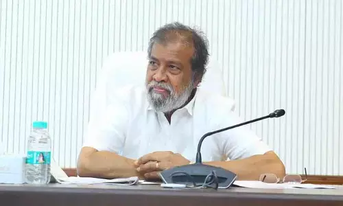 జీవో 38 ప్రకారమే వైద్యుల బదిలీలు: మంత్రి  దామోదర