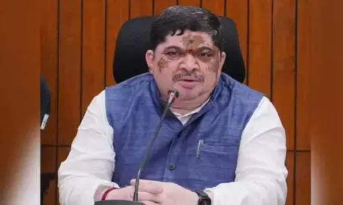ధాన్యం కొనుగోళ్లలో నిర్లక్ష్యం వహిస్తే చర్యలు తప్పవు: మంత్రి పొన్నం ప్రభాకర్