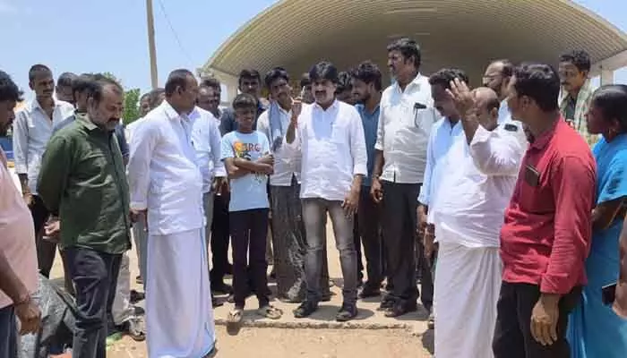 మొక్కజొన్న రైతులను ఇబ్బంది పెడితే ధర్నాకు సిద్ధం : ఎమ్మెల్యే విజయుడు మొక్కజొన్న రైతులను ఇబ్బంది పెడితే ధర్నాకు సిద్ధం : ఎమ్మెల్యే విజయుడు