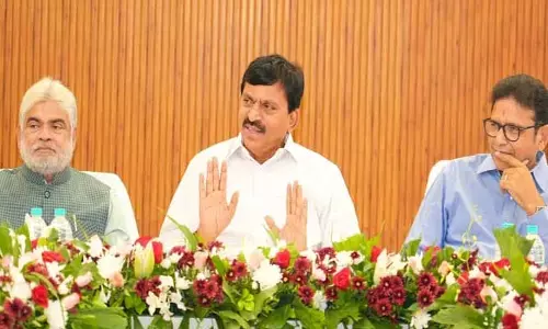 ఇందిరమ్మ ఇండ్ల రెండో విడత  ప్రారంభంపై  మంత్రి పొంగులేటి బిగ్ అప్‍డేట్