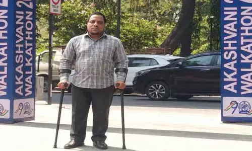 ఆకాశవాణి సాహిత్య చర్చలో కవి కోట్ల గౌతమ్
