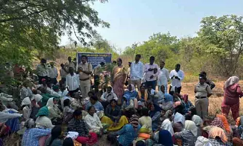 చైన్ స్నాచింగ్ ల ప‌ట్ల అప్ర‌మ‌త్తంగా ఉండాలి