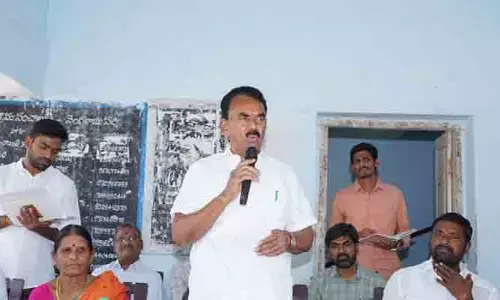 ఇందిర‌మ్మ ఇళ్ల‌ను త్వ‌రిత‌గ‌తిన పూర్తి చేయాలి  : మంత్రి జూపల్లి కృష్ణారావు