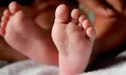 వైద్యుల నిర్లక్ష్యంతో బాలుడి మృతి