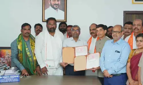 లాభాల బాటలోకి నార్ముల్ మదర్ డెయిరీ : మంత్రి వాకిటి శ్రీహరి