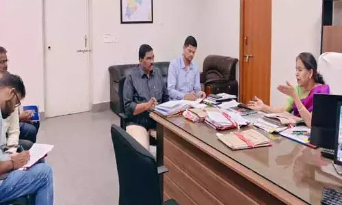 ధాన్యం తరలించేందుకు వాహనాల ఏర్పాటు చేయండి :  రెవెన్యూ అదనపు కలెక్టర్ హరిప్రియ