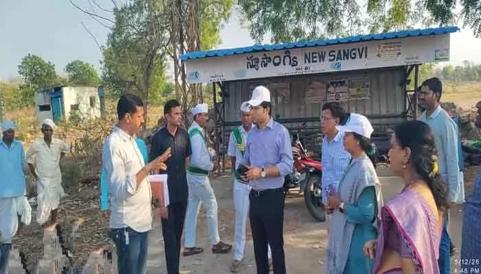 ధాన్యం కొనుగోలును వేగవంతం చేయాలి : కలెక్టర్ భవేష్ మిశ్రా ధాన్యం కొనుగోలును వేగవంతం చేయాలి : కలెక్టర్ భవేష్ మిశ్రా