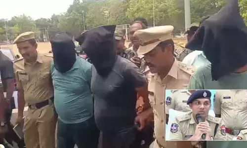కరీంనగర్ PMJ జ్యువెలరీ దోపిడీ కేసు.. ముగ్గురు నిందితులు అరెస్ట్