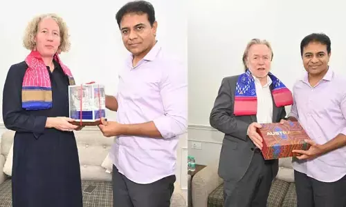 కేటీఆర్‌తో ఆస్ట్రేలియా హైకమిషనర్ భేటీ