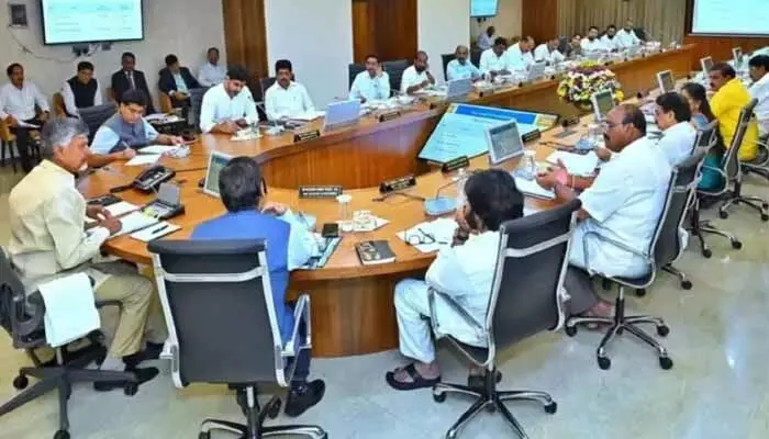 BREAKING: సుదీర్ఘ చర్చ.. వర్క్ ఫ్రమ్ హోమ్ పై ఏపీ కేబినెట్ కీలక నిర్ణయం BREAKING: సుదీర్ఘ చర్చ.. వర్క్ ఫ్రమ్ హోమ్ పై ఏపీ కేబినెట్ కీలక నిర్ణయం