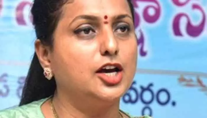 కాన్వాయే కాదు మహానాడు గురించీ ఆలోచించండి : రోజా కాన్వాయే కాదు మహానాడు గురించీ ఆలోచించండి : రోజా