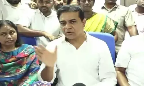 కేసీఆర్ ఉంటే రెండేళ్ల క్రితమే పూర్తయ్యేది: ‘టిమ్స్’ ప్రారంభంపై కేటీఆర్ ఫైర్