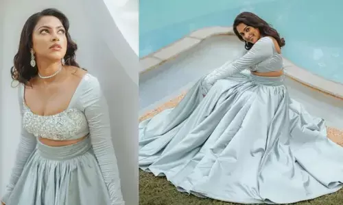 కిల్లింగ్ పోజులతో మైండ్ బ్లాక్ చేస్తున్న అమలా పాల్