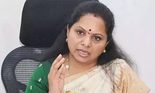 30 నెలల్లో పూర్తి చేస్తామన్నారు.. పదేళ్లైనా చుక్కనీరు ఇవ్వలేదు.. కేసీఆర్ ప్రభుత్వంపై కవిత ఎటాక్