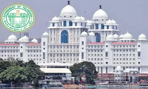 ప్రభుత్వ ఉద్యోగులకు అలర్ట్.. PRC నివేదికపై అప్‍డేట్
