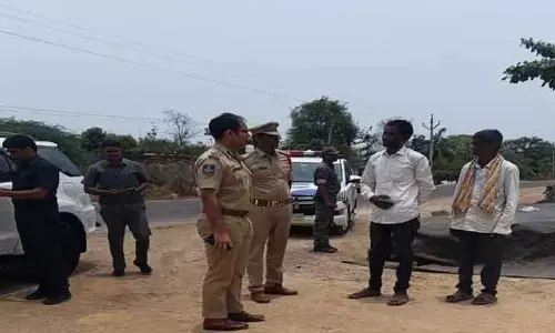 వారం లోపు ధాన్యాన్ని తరలిస్తాం.. రైతులు అధైర్య పడొద్దు